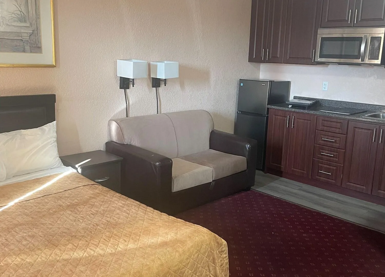 Niagara Lodge & Suites 2*, מפלי הניאגרה קנדה