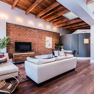 Family Friendly 3-bedroom Beauty In Le Plateau By Denstays Apartment Montreal