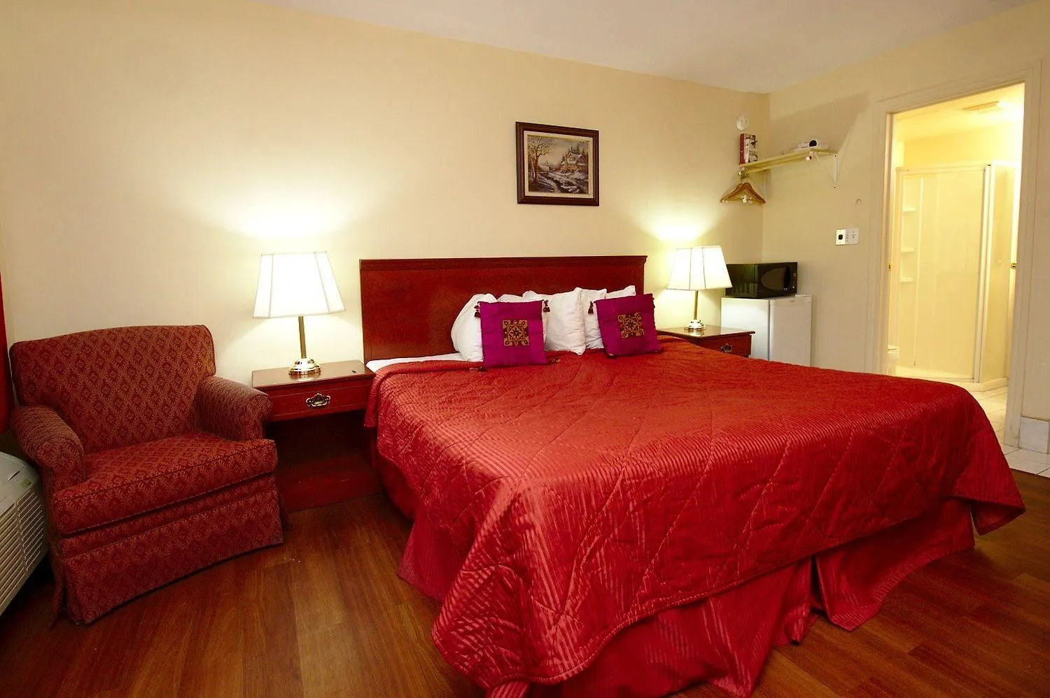 Hotel Niagara Lodge & Suites