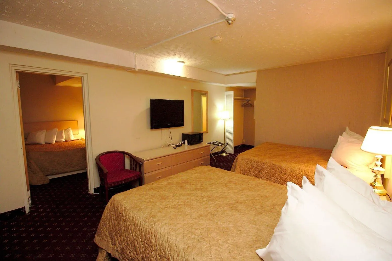 Niagara Lodge & Suites Hotel Niagara Falls