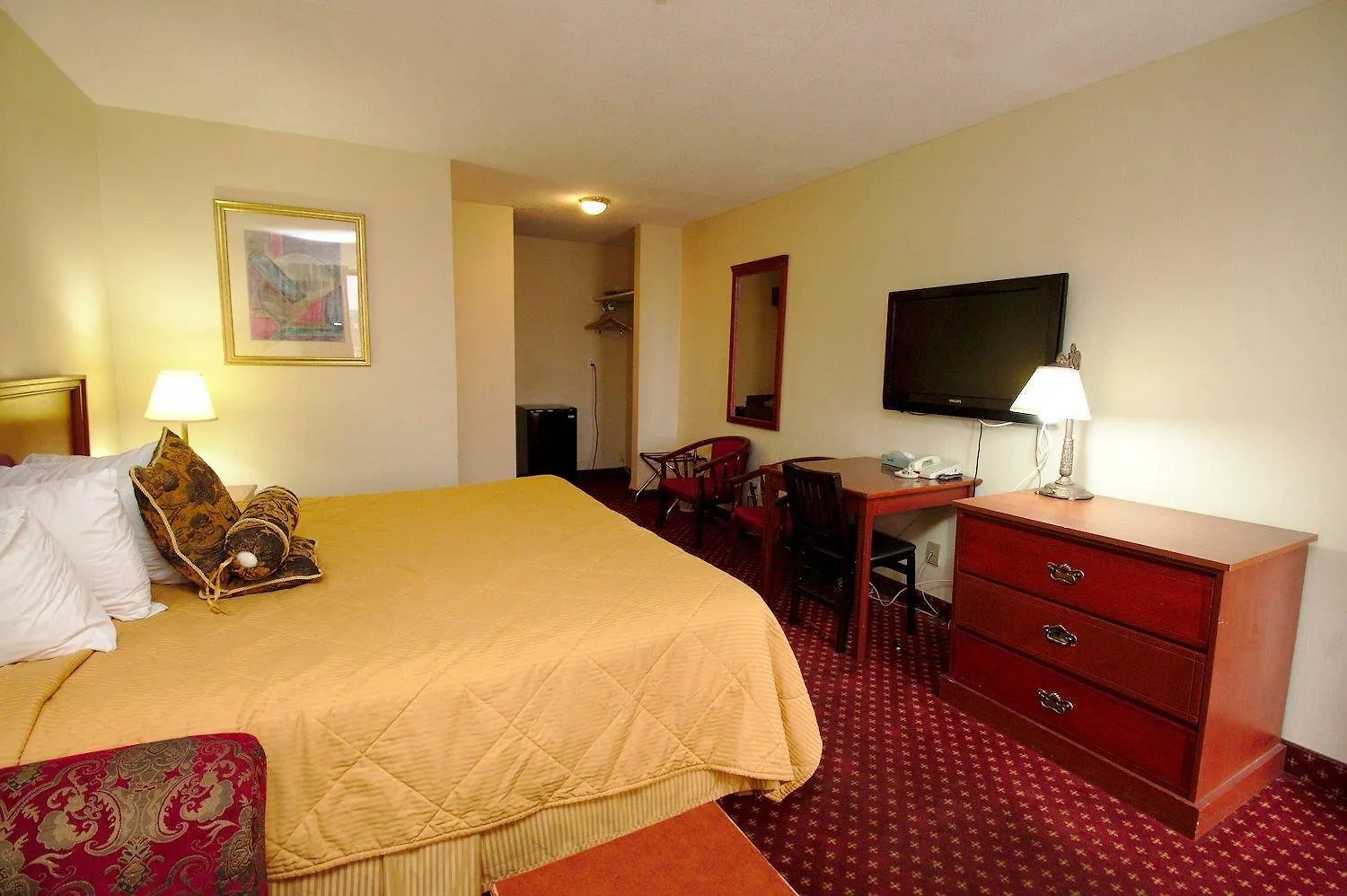 ** Hotel Niagara Lodge & Suites Canada
